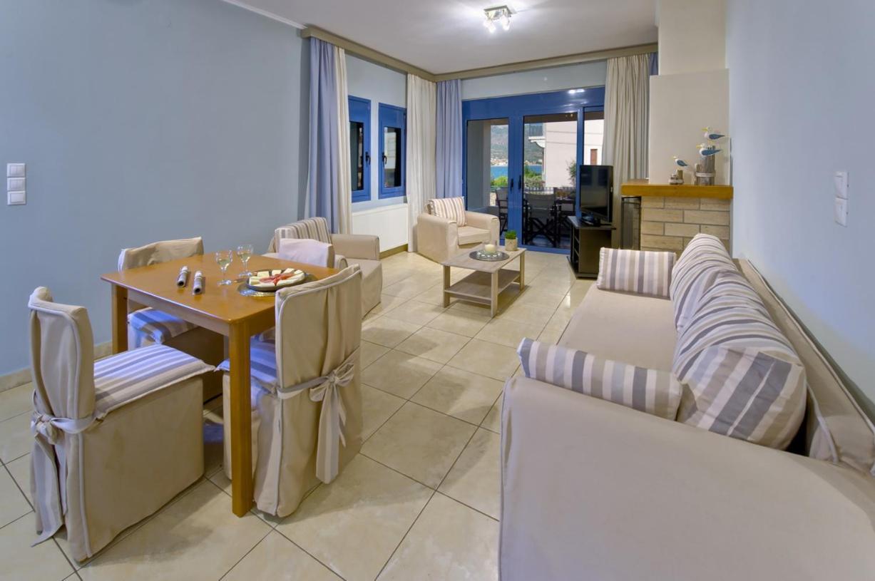 Seasight Living Apartment Plitra Exterior foto