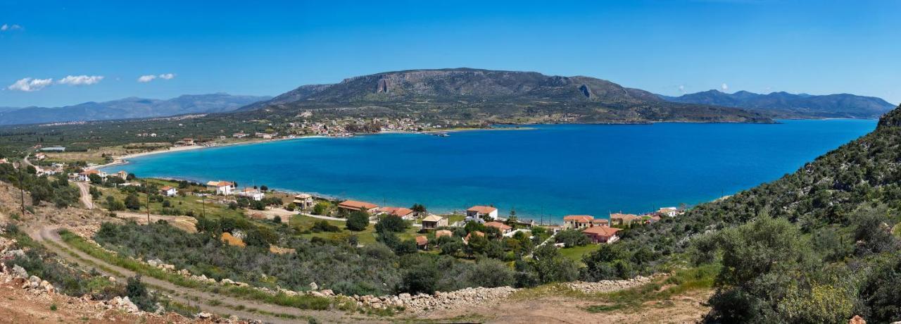 Seasight Living Apartment Plitra Exterior foto